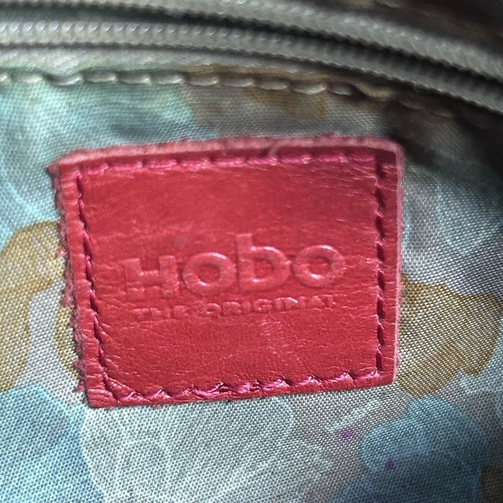 Hobo The Original Leather Grey Small Crossbody Zip Closure